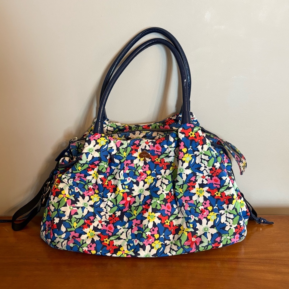Kate Spade New York Nylon Navy Floral Drawstring Tote Shoulder Diaper Handbag - Picture 9 of 12